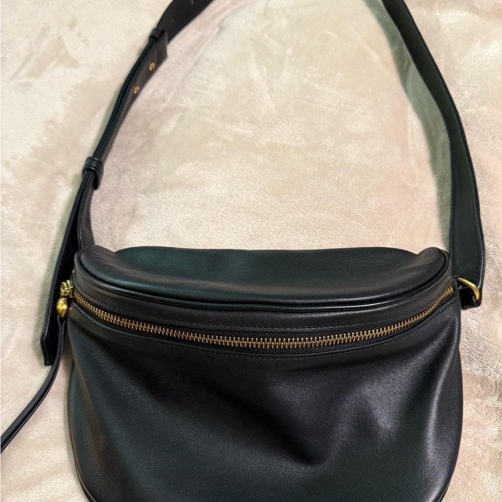 HOBO Belt Bag